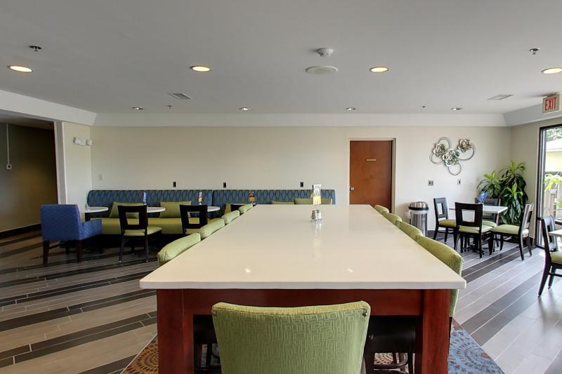 Holiday Inn Express Hotel & Suites Blythewood By Ihg Eksteriør billede